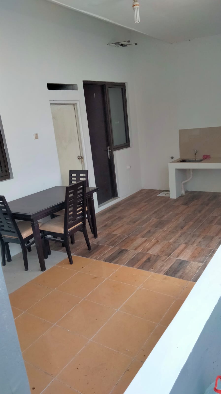Rumah Disewakan di Cluster Elysium Lippo Cikarang